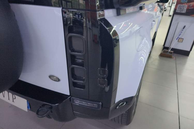 Used Land Rover Defender 2021 110 P400 X-DYNAMIC HSE