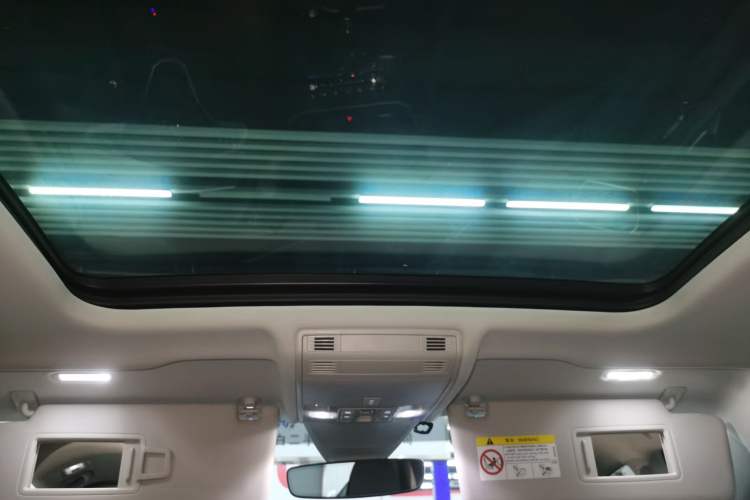 Used Volkswagen Tayron 2024 330TSI Two-Wheel Drive Luxury Plus Advanced Version