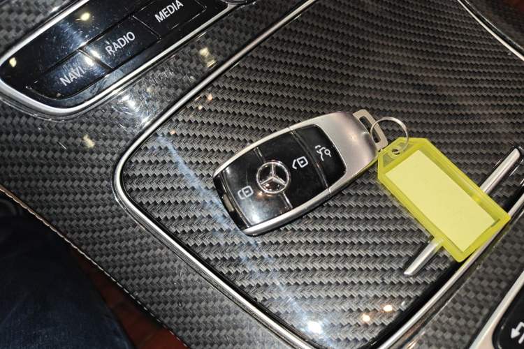 Used Mercedes-Benz E-Class 2017 E 300 L Luxury Model
