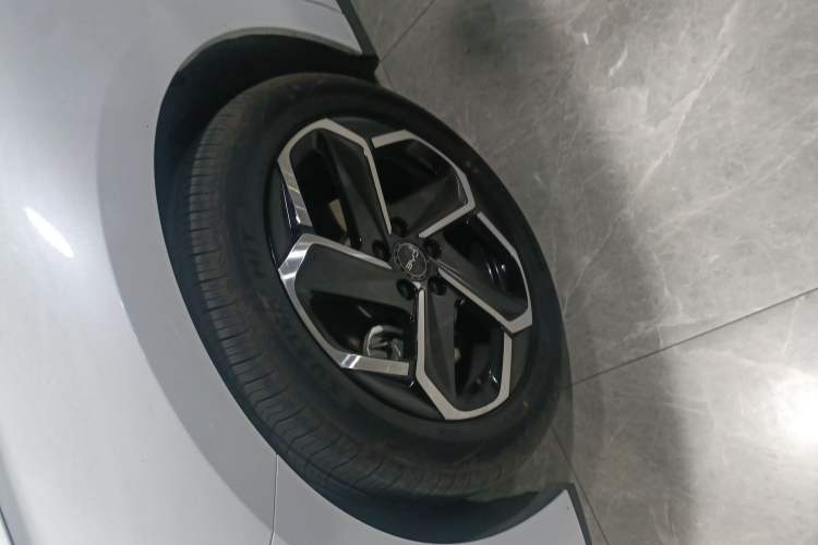 Used BYD Seal 06 New Energy 2024 DM-i 120KM Flagship Model
