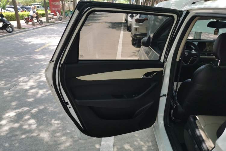 Used Baojun 360 2019 1.5L Automatic Luxury Edition China VI
