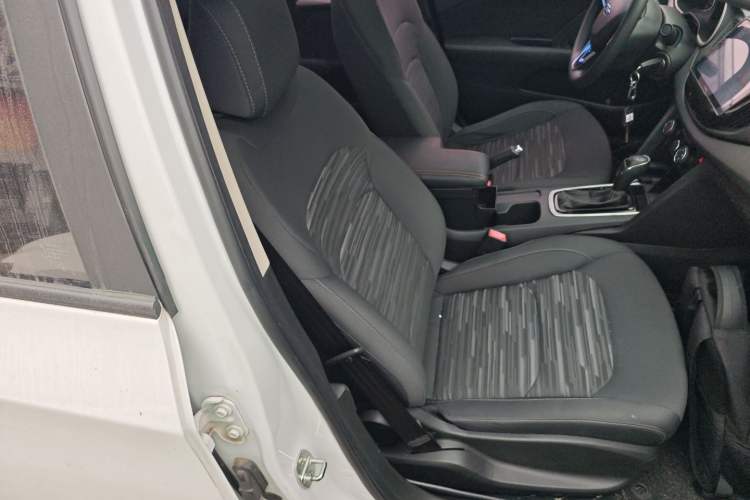 Used Chevrolet Cavalier 2019 320 Automatic Enjoyment with Sunroof