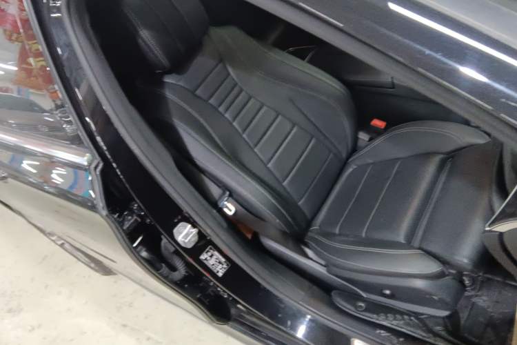 Used Mercedes-Benz E-Class 2016 E 200 L Sport Edition