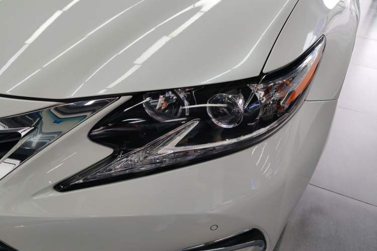 Used Lexus ES 2015 200 Comfort Edition
