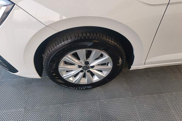 Used Volkswagen Lavida 2023 New Rui 1.5L Automatic New Yi Edition