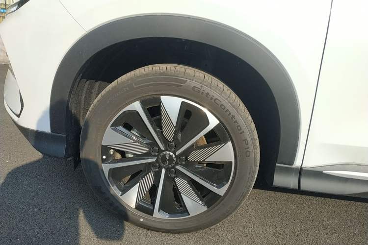 Used BYD Song PLUS New Energy 2025 DM-i 112KM Prestige Model
