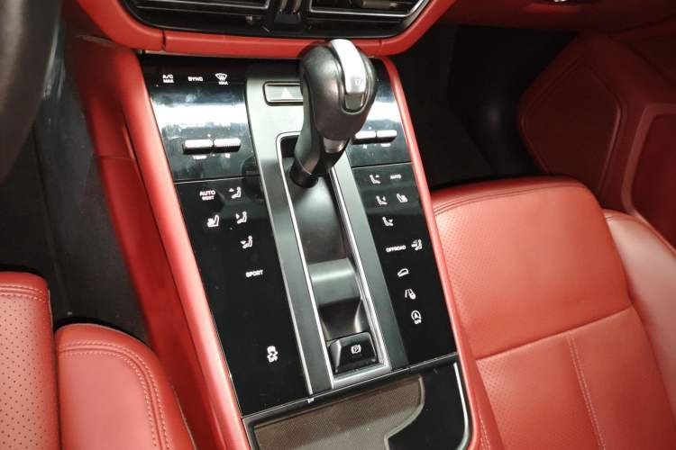 Used Porsche Macan 2023 Macan 2.0T