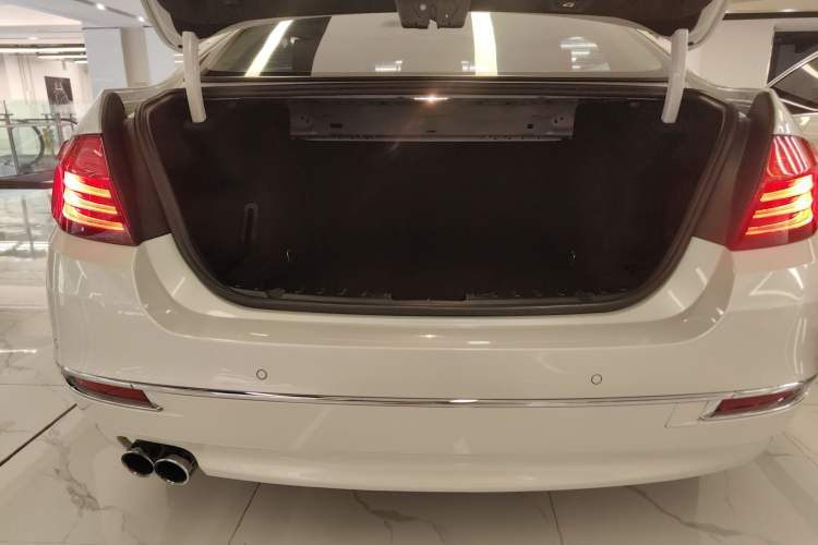 Used BMW 5 Series 2017 525Li Luxury Design Package