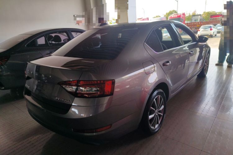 Used Skoda Octavia 2019 1.5L Automatic SmartDrive Comfort Edition China VI Standard
