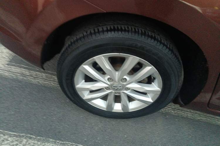 Used Volkswagen Touran 2018 Volkswagen Touran L 280TSI DSG Comfort Edition 7 Seats China V Emission Standard
