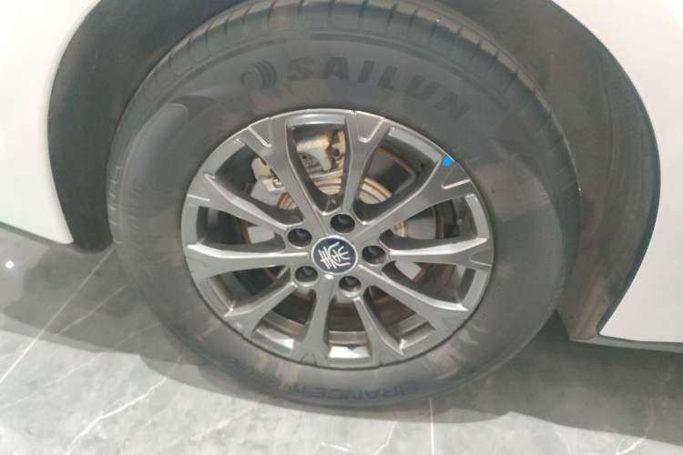 Used BYD Qin L 2024 DM-i 80KM Leading Model
