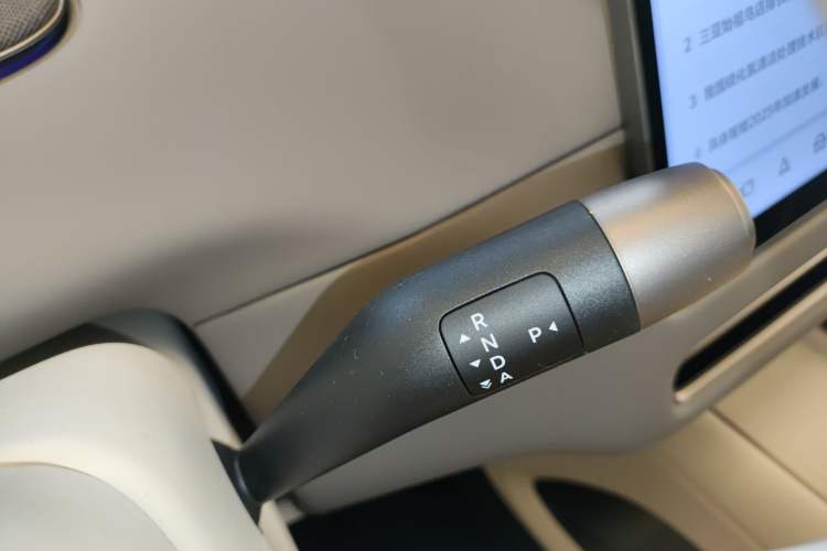 Used Li Auto Li Auto i8 2025 Standard Edition