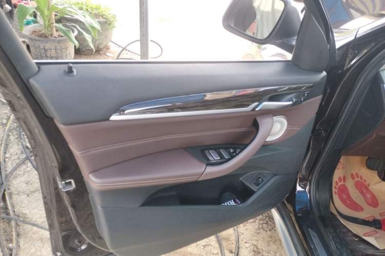 Used BMW X1 2021 xDrive25Li Luxury Model
