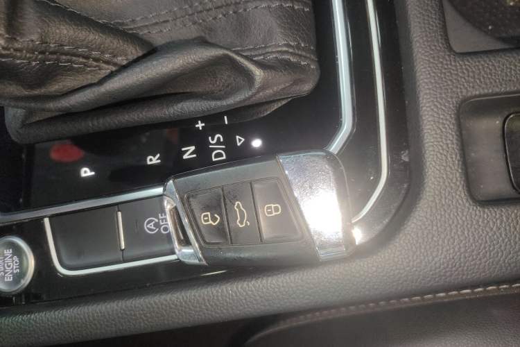 Used Volkswagen FAW-Volkswagen CC 2020 330TSI Huayan Edition China VI Standard
