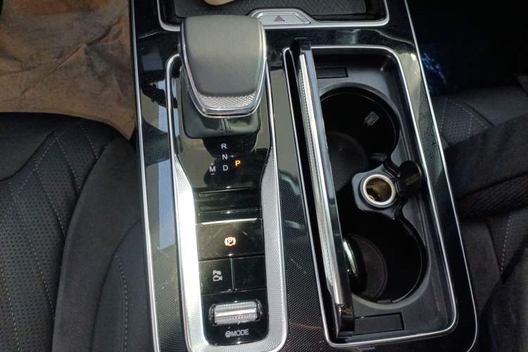 Used Hongqi HS5 2023 2.0T Qixiang Pro Edition
