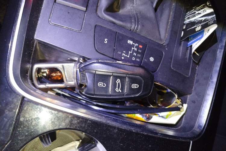 Used Citroen C5 2017 350THP Automatic Luxury Model
