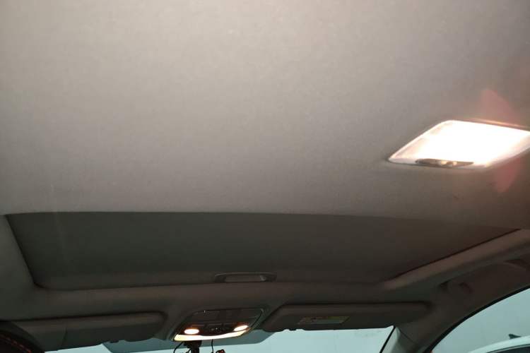 Used Haval H6 2016 Upgraded Model 1.5T Automatic Two-Wheel Drive Elite Version
