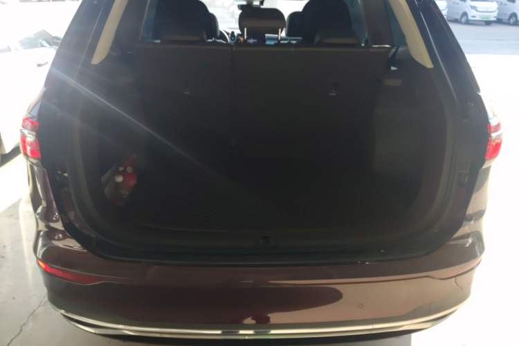 Used Volkswagen Viloran 2023 380TSI Prestige Edition
