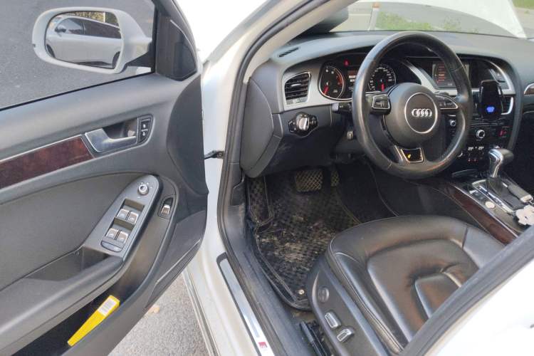 Used Audi A4L 2016 35 TFSI Collection Edition S line Comfort Model
