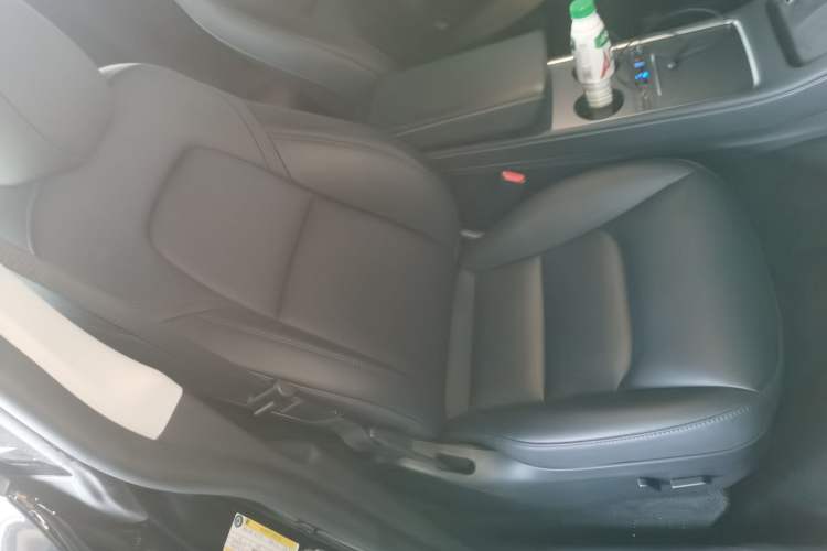 Used Tesla Model Y 2023 Rear-Wheel-Drive Version