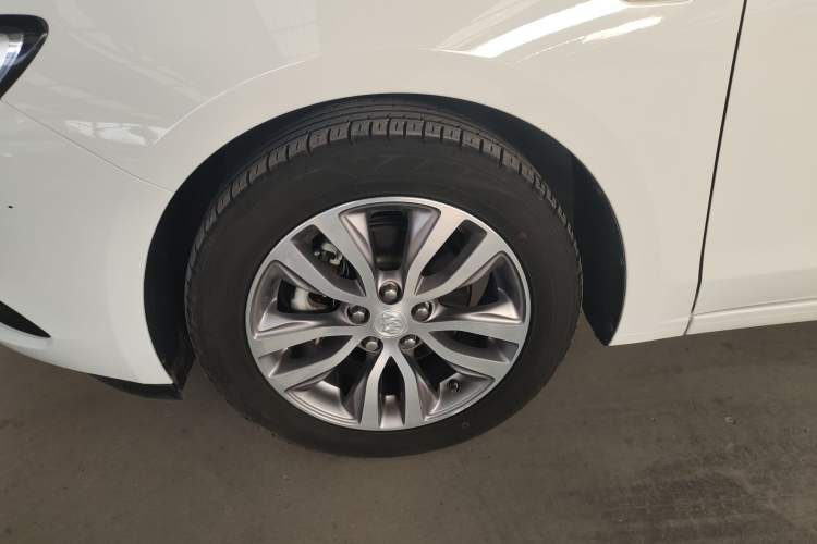 Used Buick GT 2019 18T Automatic Connected Elite Model China VI Standard
