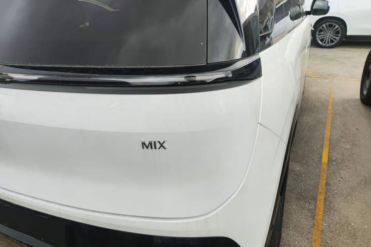 Used Zeekr MIX 2025 Long-Range Intelligent Driving Edition
