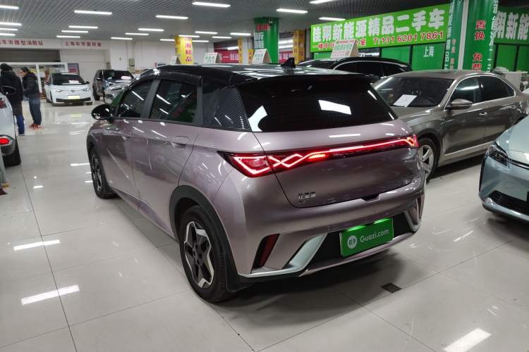 Used BYD Dolphin 2021 405 km Fashion Edition