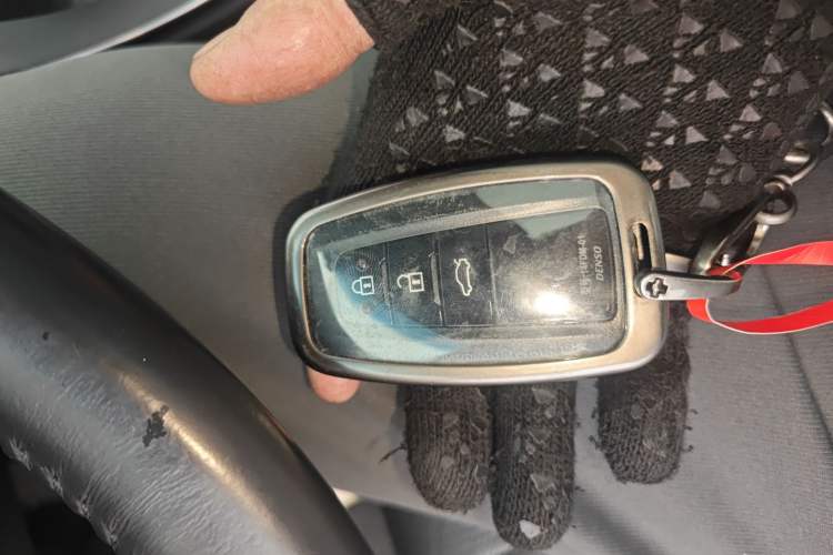 Used Toyota Avalon 2019 2.0L XLE Premium Edition China VI
