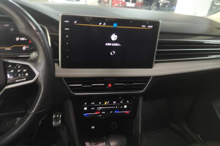 Used Volkswagen Tiguan L 2023 330TSI Automatic Two-Wheel Drive R-Line Enjoyment Edition