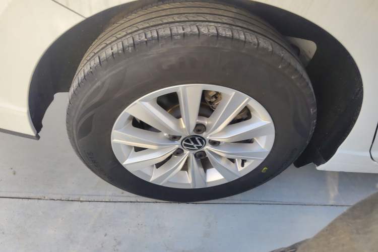 Used Volkswagen Lavida 2023 Revised 1.5L Automatic DeYi Edition