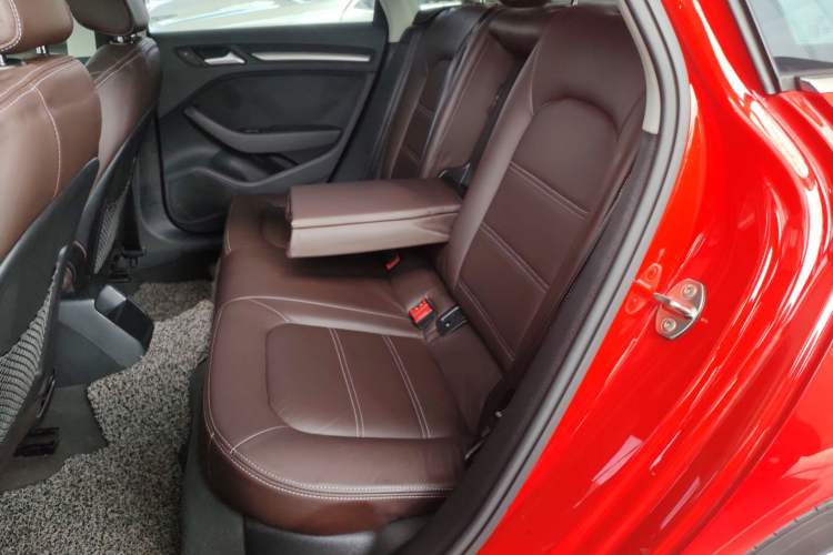 Used Audi A3 2014 Limousine 35 TFSI Automatic Fashion Model
