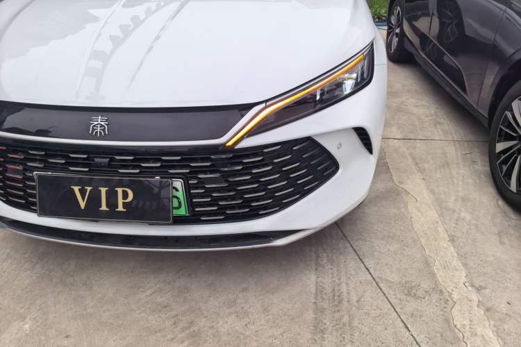 Used BYD Qin L 2025 DM-i Smart Drive 120KM Leading Model