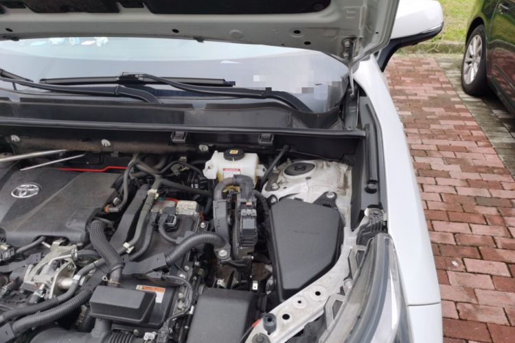 Used Toyota RAV4 2020 Dual-Engine 2.5L E-CVT Two-Wheel Drive Elite Edition
