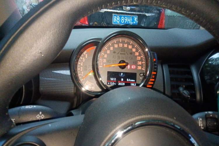 Used MINI MINI 2016 1.5T COOPER
