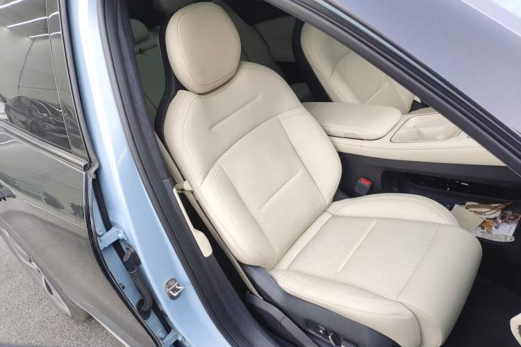 Used Nio ES6 2023 75 kWh
