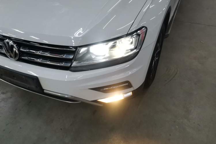 Used Volkswagen Tiguan L 2018 330TSI Automatic Two-Wheel Drive Luxury Edition
