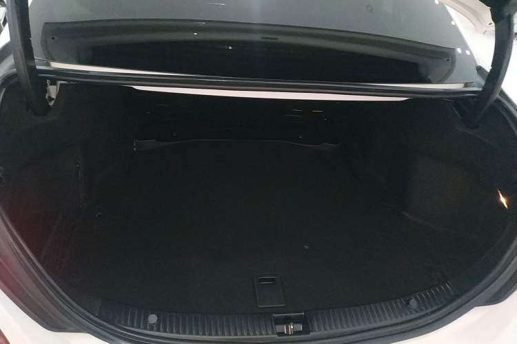 Used Mercedes-Benz C-Class 2020 Restyled C 200 L Fashion Edition Sport Version