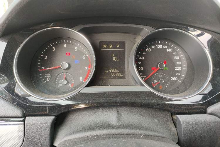 Used Volkswagen Sagitar 2017 230TSI Automatic Comfort Version
