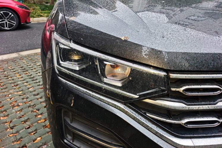 Used Volkswagen Tayron 2020 330TSI Two-Wheel Drive Luxury Smart Connectivity Version