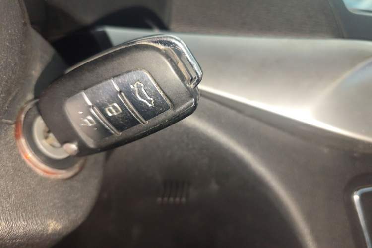 Used Geely Auto Vision 2016 1.5L Manual Happiness Edition