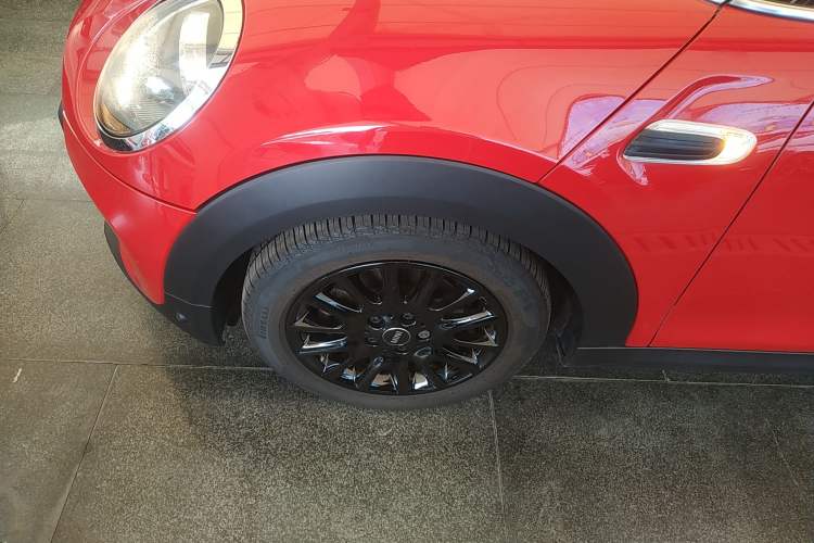 Used  MINI 2019 1.5T ONE PLUS
