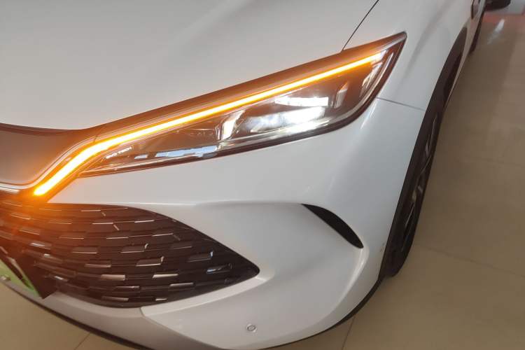 Used BYD Song L DM-i 2025 Intelligent Driving Version 160 km Beyond-Range Type
