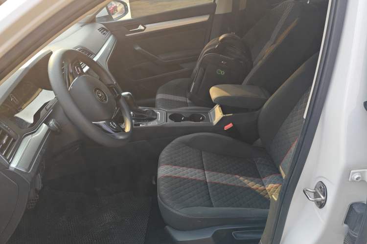 Used Volkswagen Lamando 2021 230TSI DSG Fashion Edition
