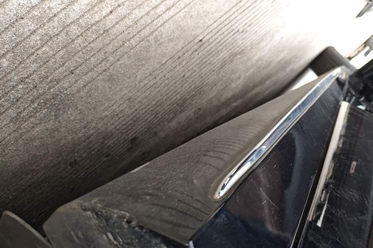 Used Mercedes-Benz E-Class 2019 E 300 L Sporty and Stylish Model
