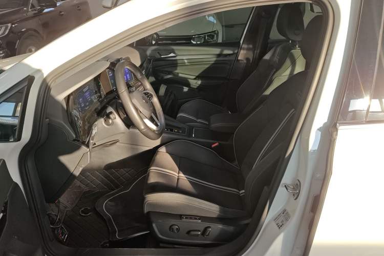 Used Volkswagen Golf 2021 280TSI DSG R-Line