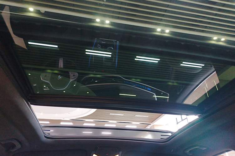 Used BMW X5 2023 xDrive 40Li M Sport Package