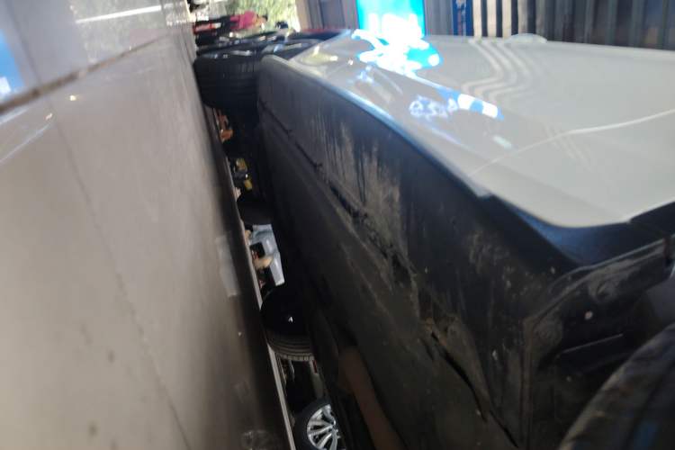 Used Mercedes-Benz GLC 2018 GLC 260 4MATIC Luxury Model
