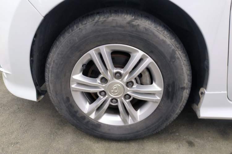 Used SAIC MAXUS G10 2018 PLUS 2.4L Manual Elite Edition
