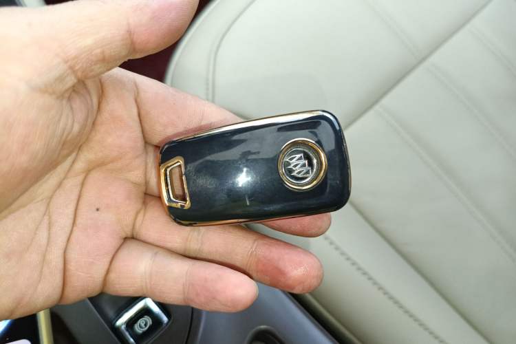 Used Buick Regal 2015 2.0L Elite Fashion Edition
