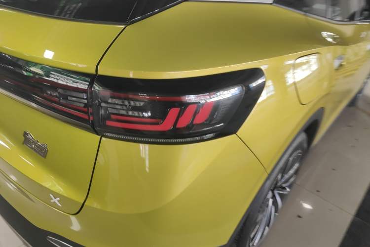 Used Volkswagen ID.4 X 2021 Pro Smart Long-Range Edition
